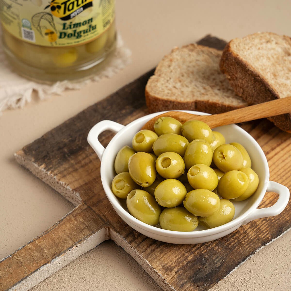 Limon Dolgulu Yeşil Zeytin (500 Gram)